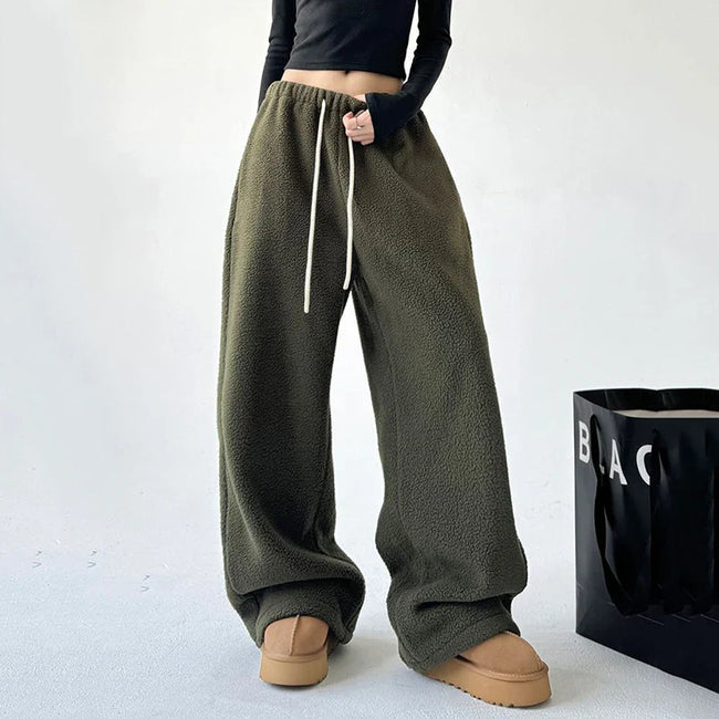 Alta Relaxed Pants