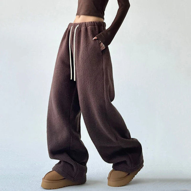 Alta Relaxed Pants